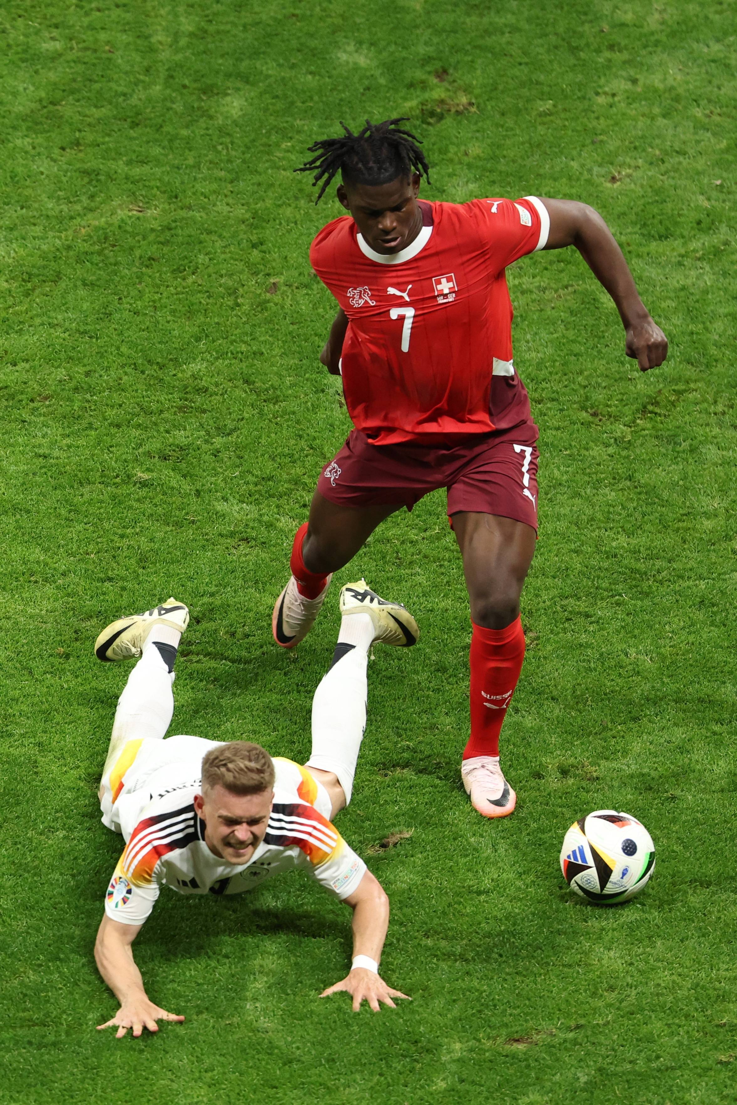 米兰体育培训-关于德国击败瑞士，进攻火力全开，霸气依旧的信息