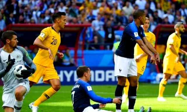 米兰体育在线-法国队率先进入半决赛，展现强大实力的简单介绍