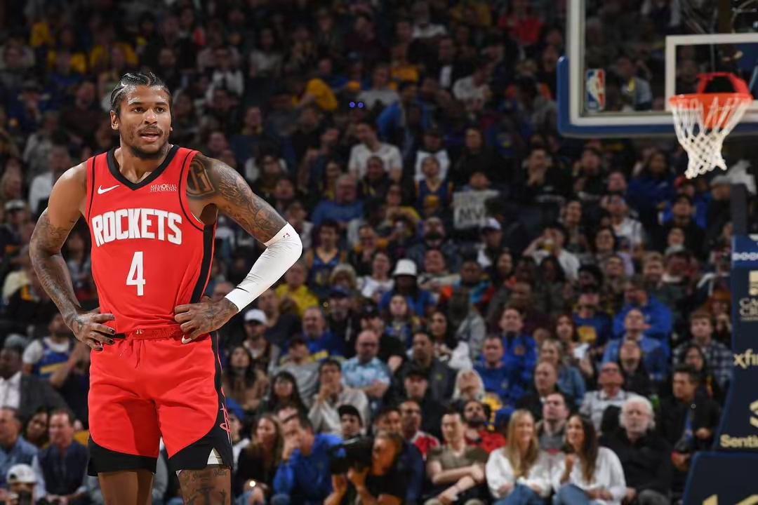 猛龙客场击败火箭，继续保持领先