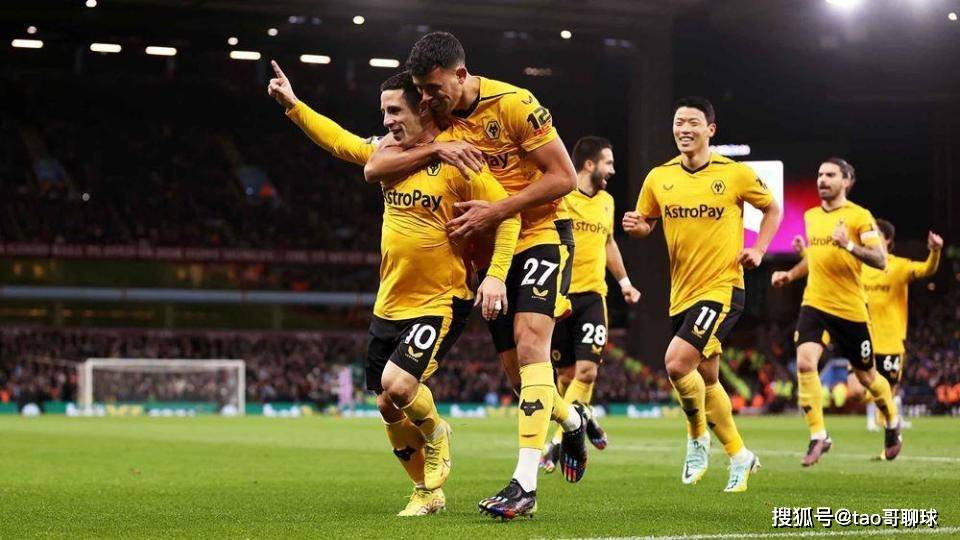 狼队艰难逼平谢菲联，连续两轮不胜，球迷呼吁主教练做出调整