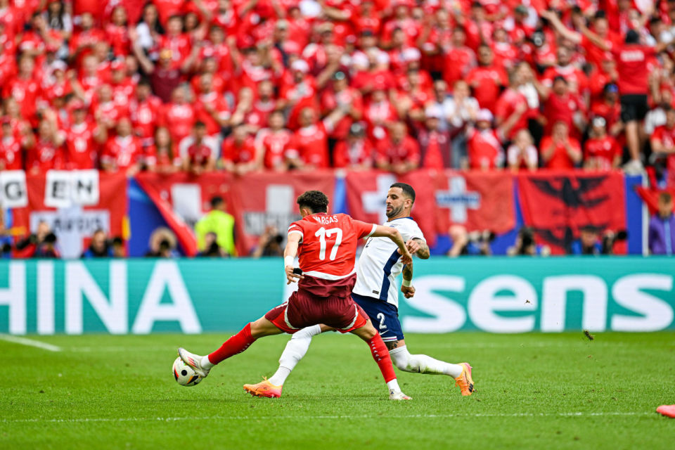 荷兰队在对阵西班牙的比赛中斩获胜利