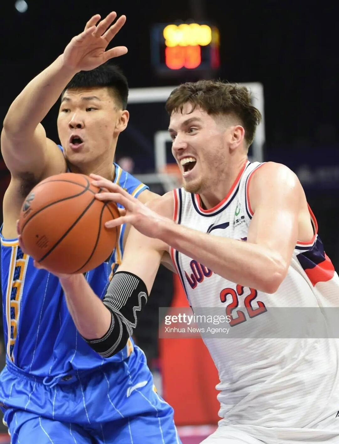 篮球生涯将迎来新的高潮迈向巅峰 篮球生涯将迎来新的高潮迈向巅峰