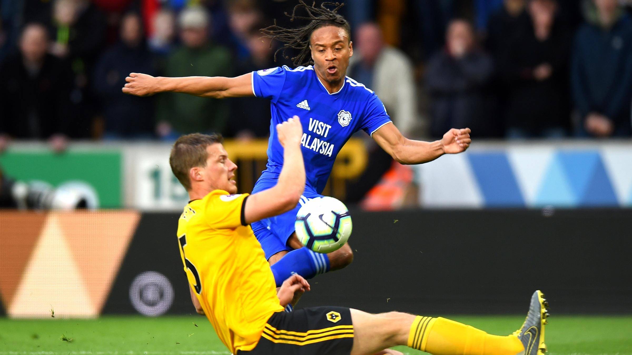 切尔西客场惨败狼队，遭遇三连败的简单介绍