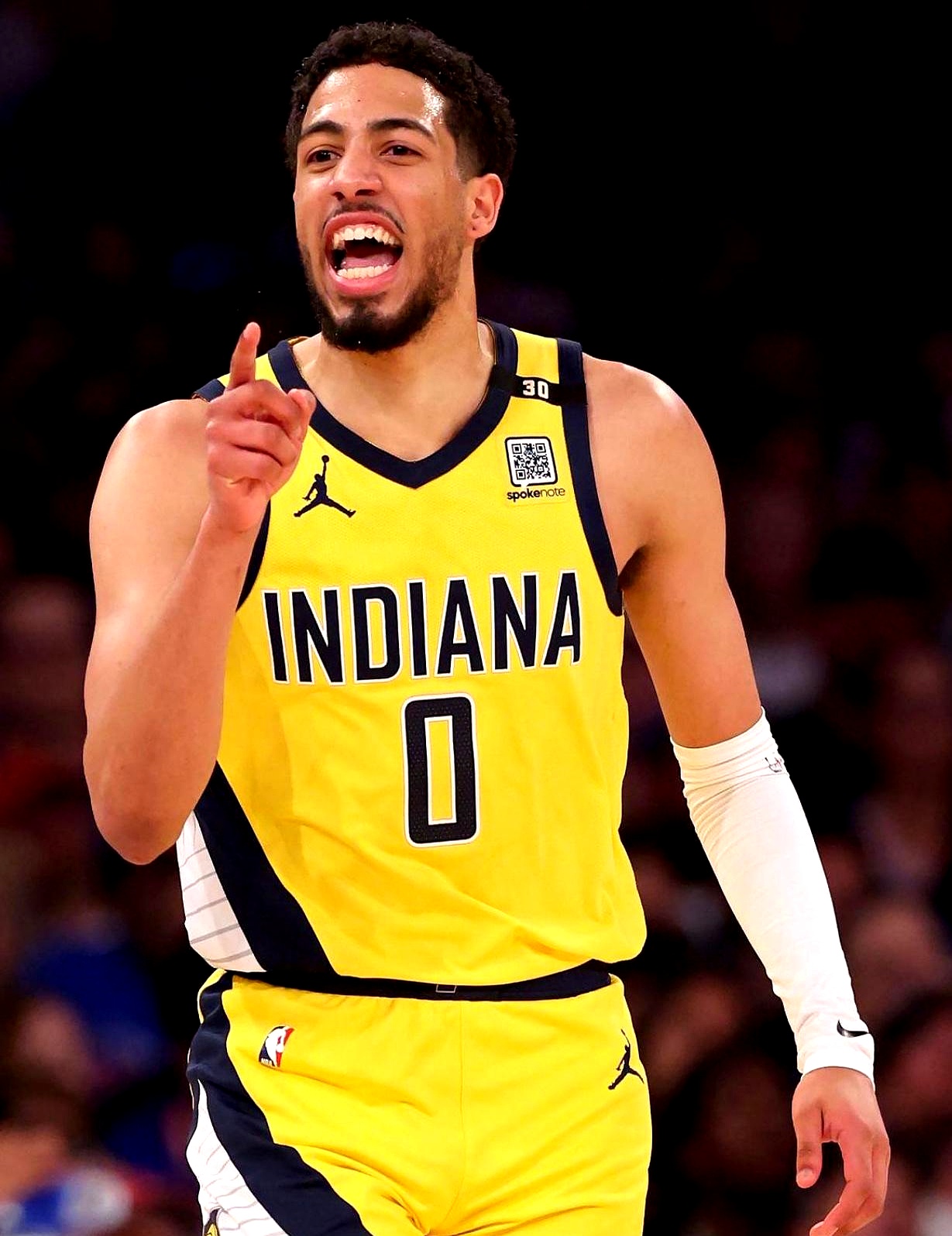 米兰体育在线登录-步行者实力不容小觑，击败对手