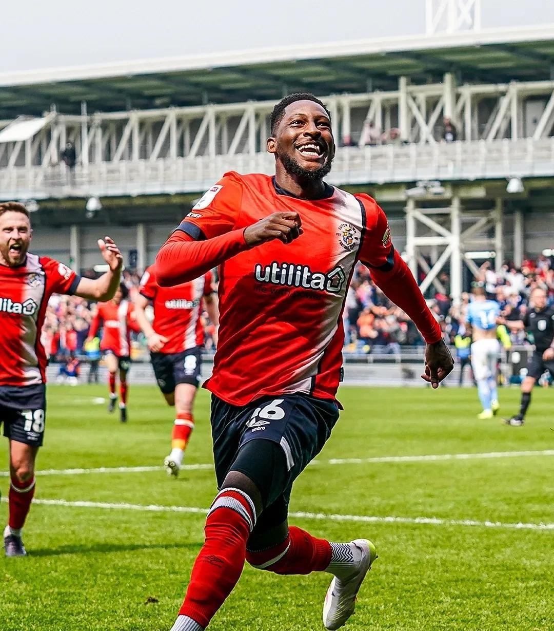 关于伯恩利主场战胜诺里奇城,迎来首胜的信息 关于伯恩利主场战胜诺里奇城,迎来首胜的信息