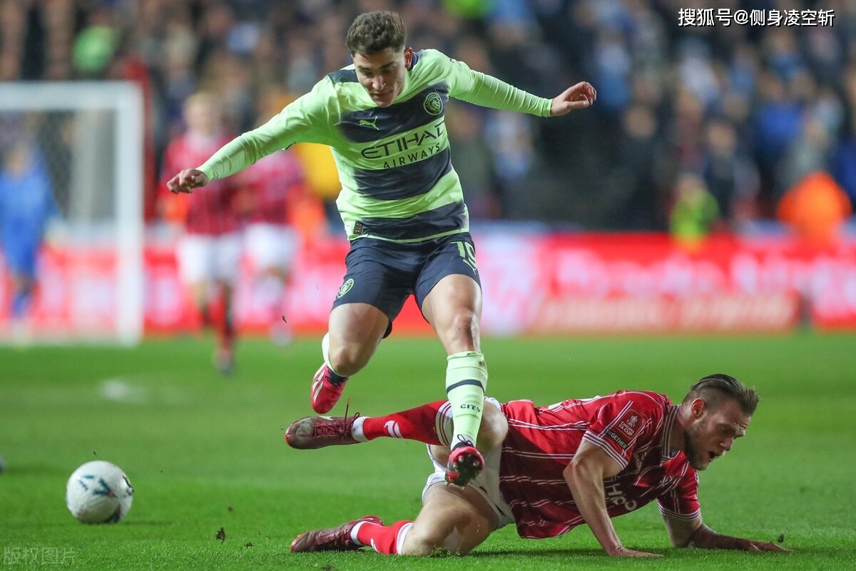 米兰体育链接-阿尔艾因取得关键胜利，成功晋级八强的简单介绍